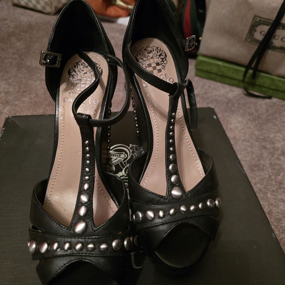 Vince Camuto Black Wedge Shoes with T-Strap and Studs